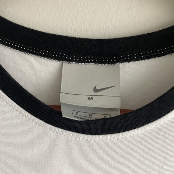 Nike Tee - Picture 2 of 2